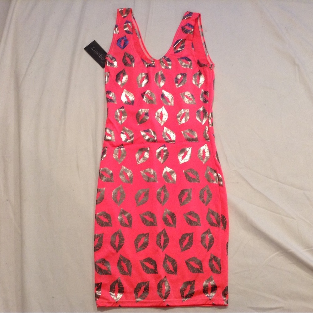 Metallic Lips Pink Bodycon Mini Dress